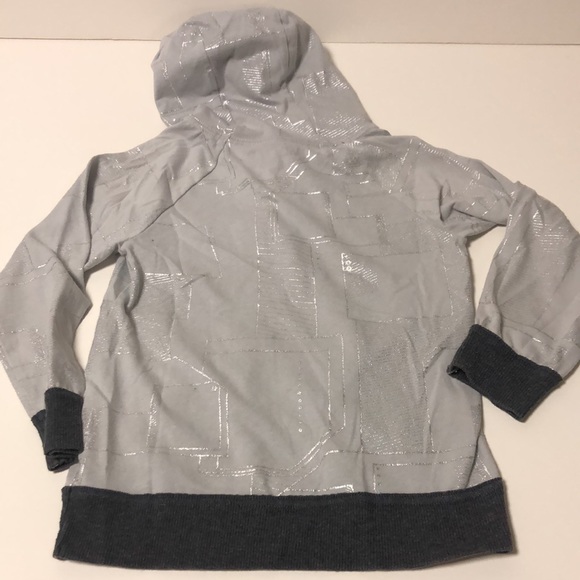 Genuine Kids by OshKosh Geometric Light Gray Hoodie - Picture 5 of 7